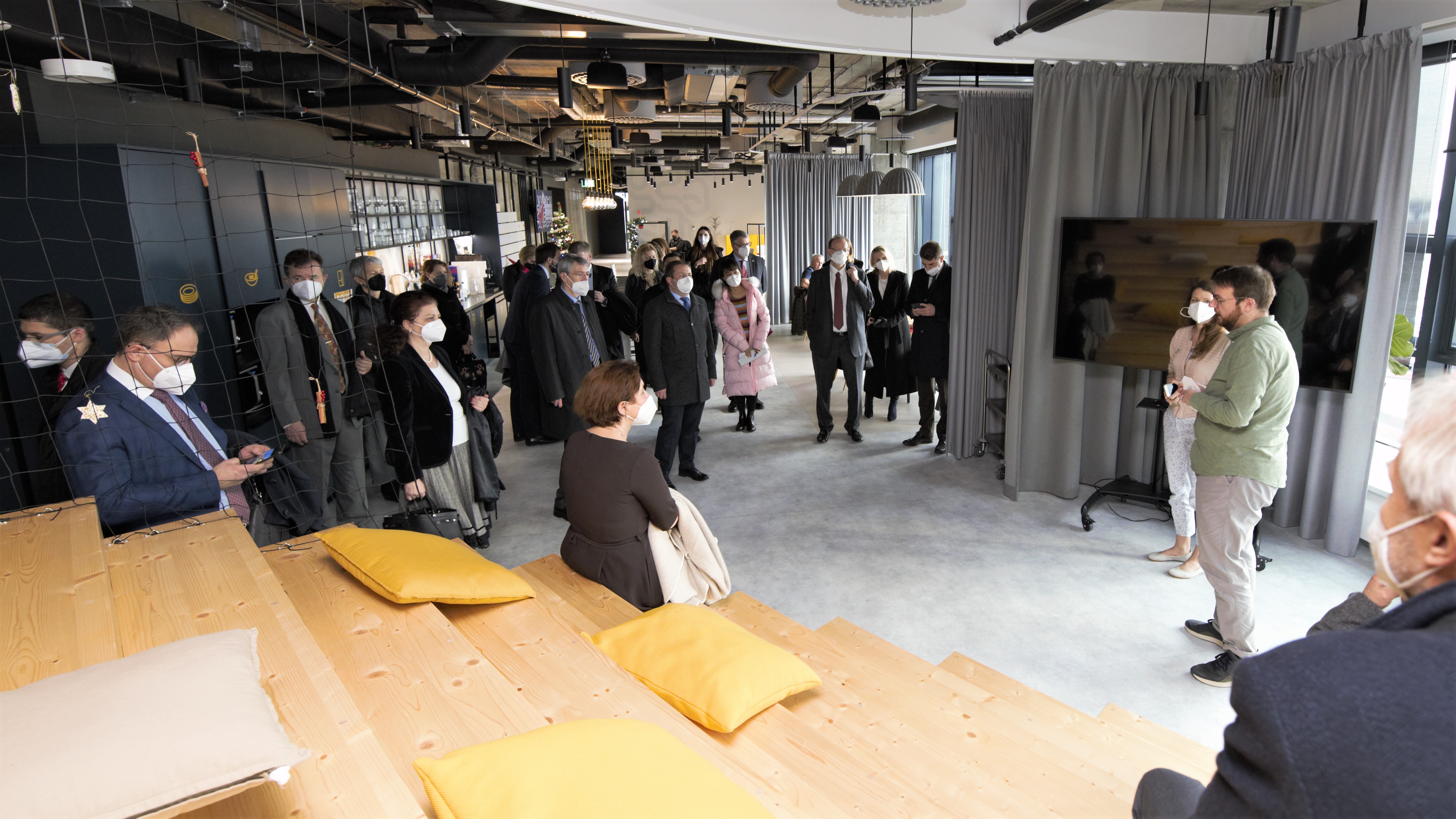 Štátna tajomníčka Ingrid Brocková na Inovačnom dni v spoločnosti HB Reavis.