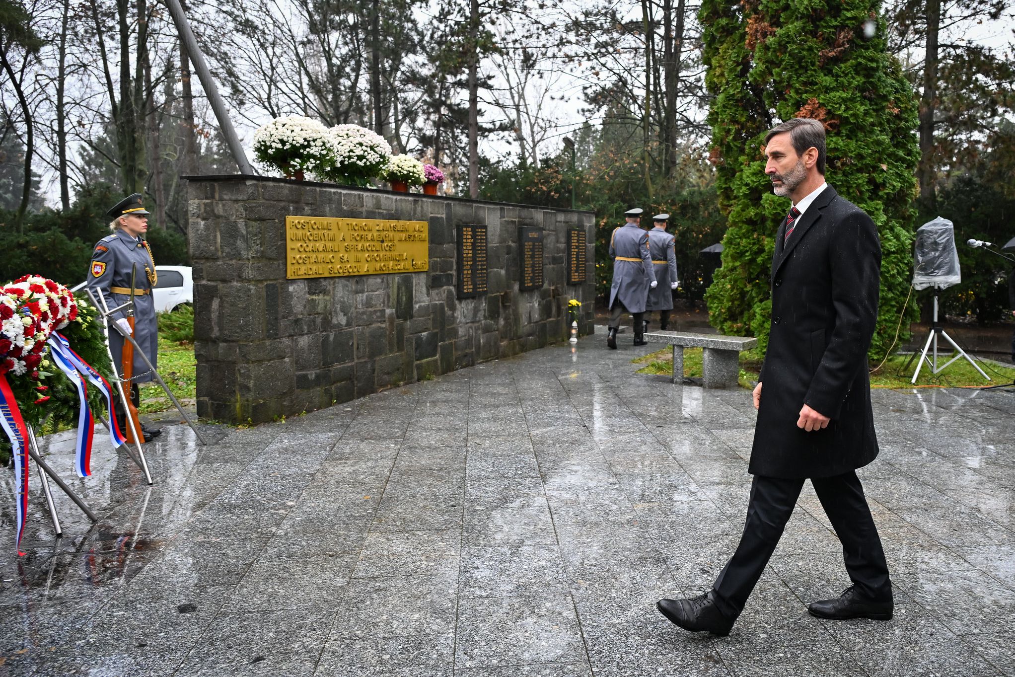 Pietne spomienky pri príležitosti Dňa boja za slobodu a demokraciu.