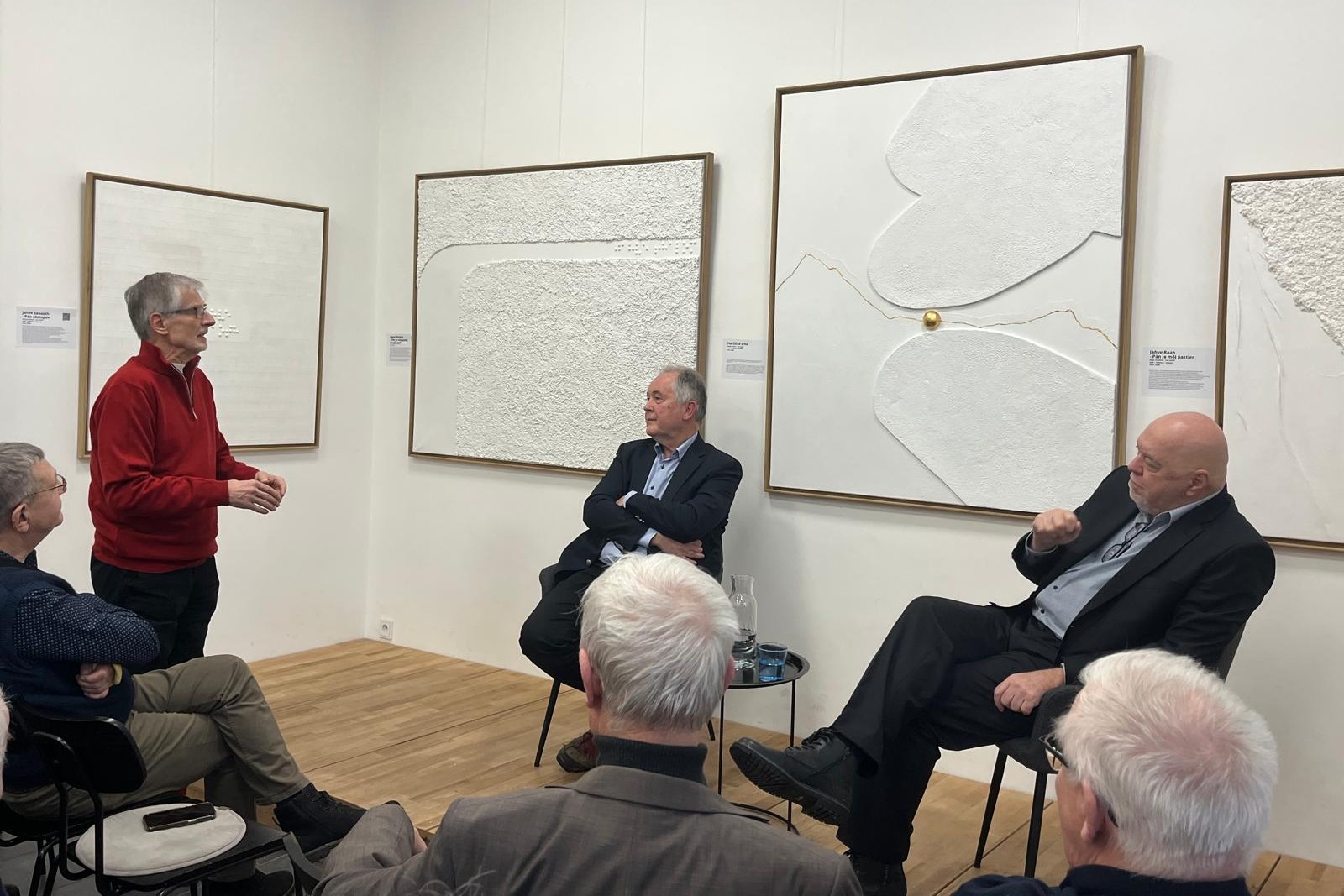 Diskusia o formovaní ponovembrovej slovenskej diplomacie s Pavlom Demešom.