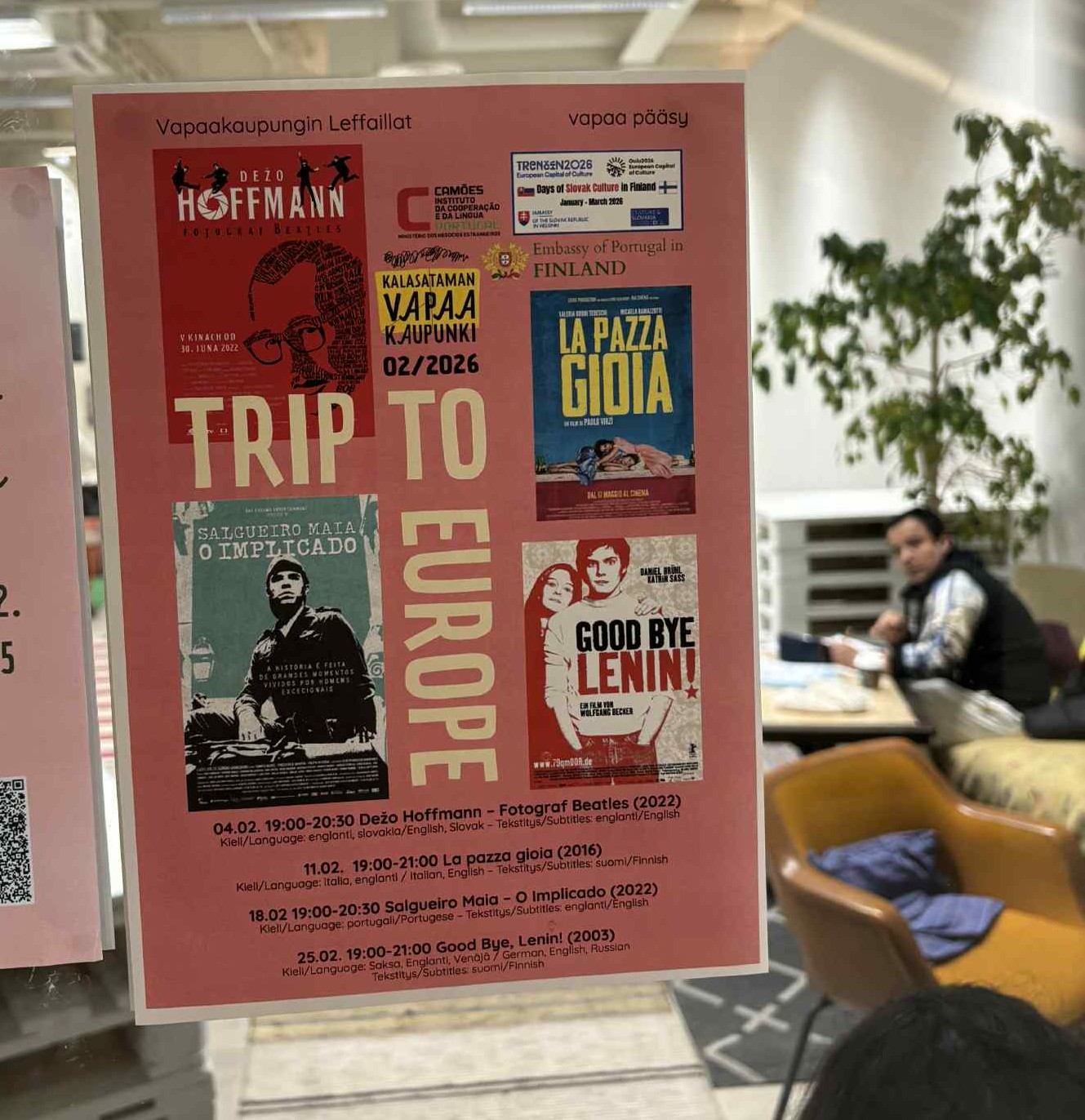 Premietanie filmu Dežo Hoffmann – fotograf Beatles v Komunitnom centre Free City Kalasatama v Helsinkách.