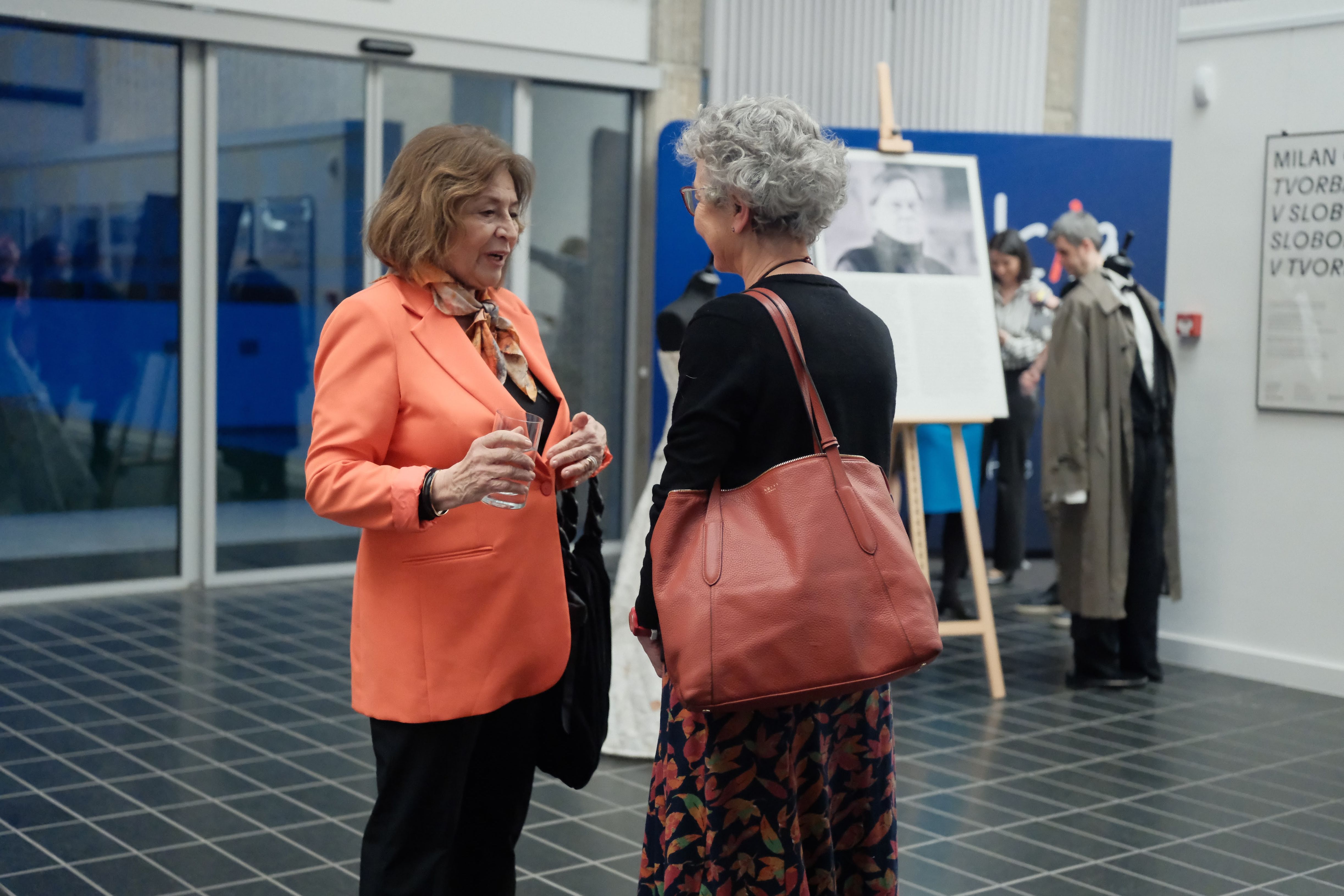 Slovenský inštitút v Londýne hostil Emíliu Vášáryovú.