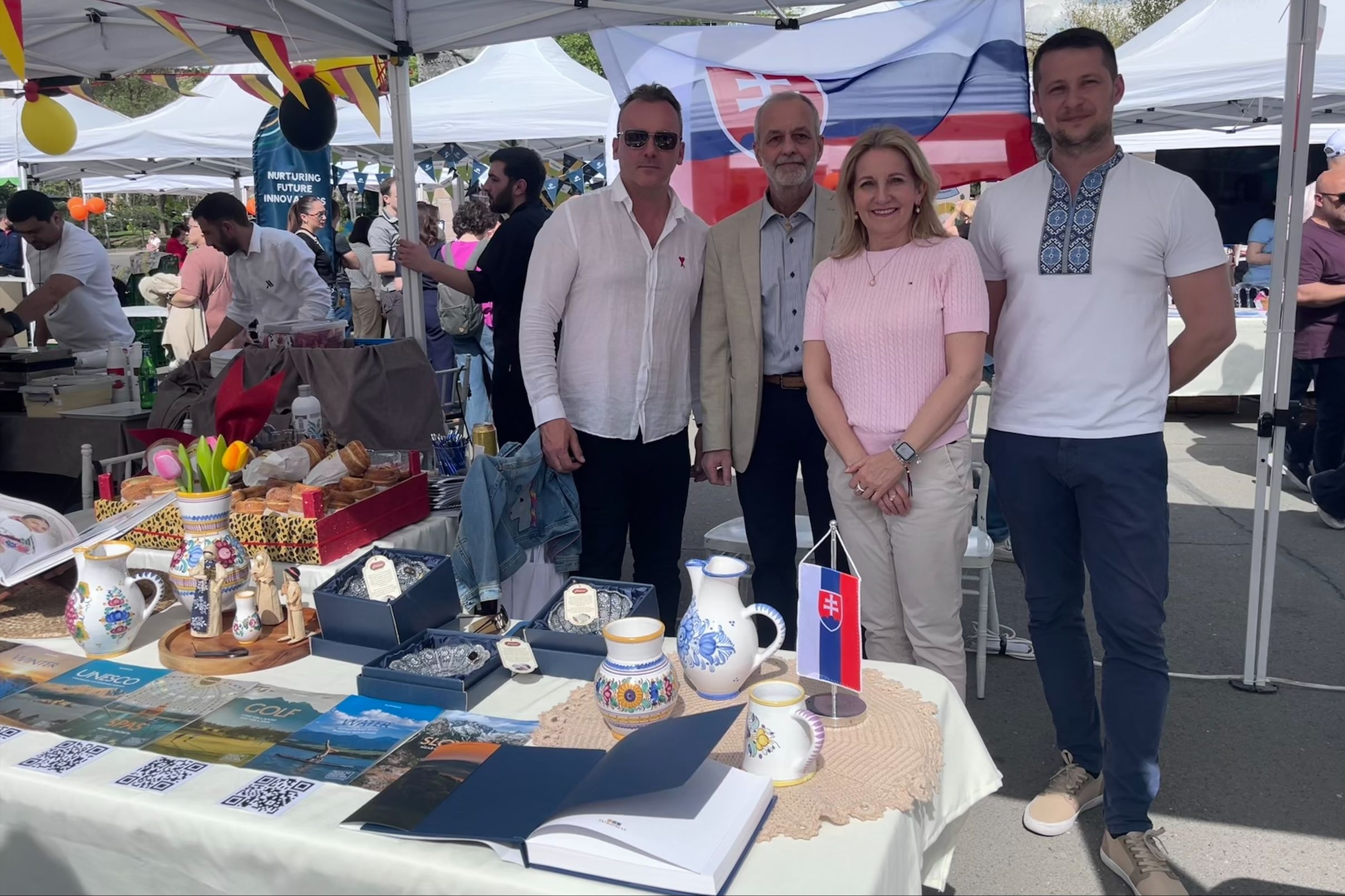 Slovenský stánok na podujatí „Europe Day 2026“ v Jerevane.