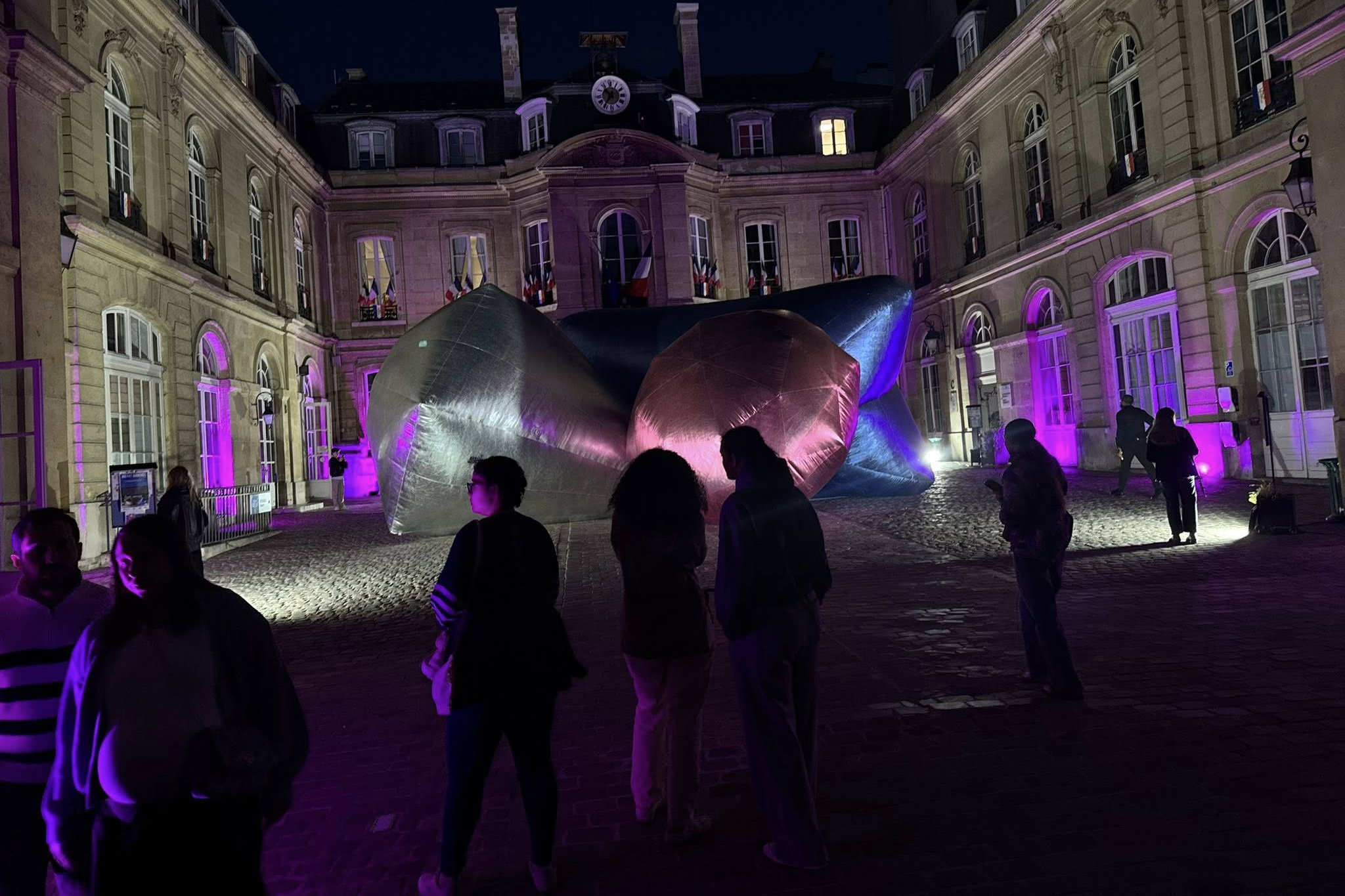 Slovenské umenie v centre Paríža na festivale Biela noc.