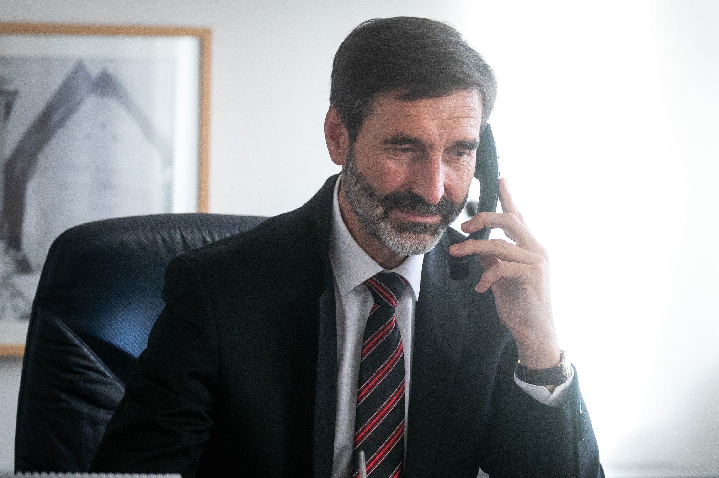 Minister J. Blanár telefonoval so šéfom slovinskej diplomacie.
