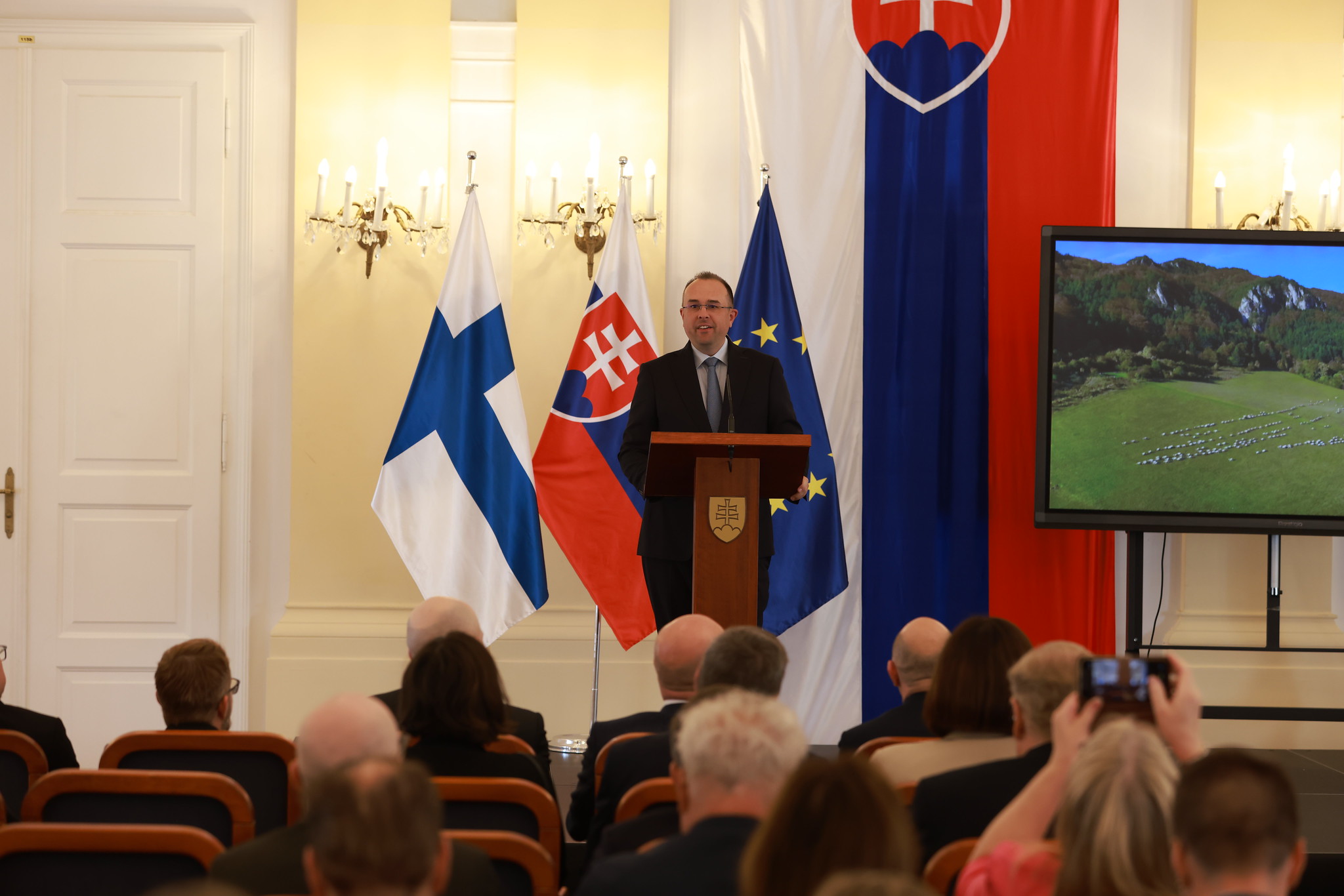Slovensko-fínske obchodné fórum.