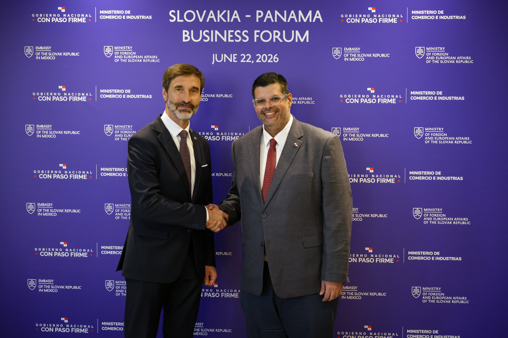 Minister Juraj Blanár na pracovnej ceste v Paname.